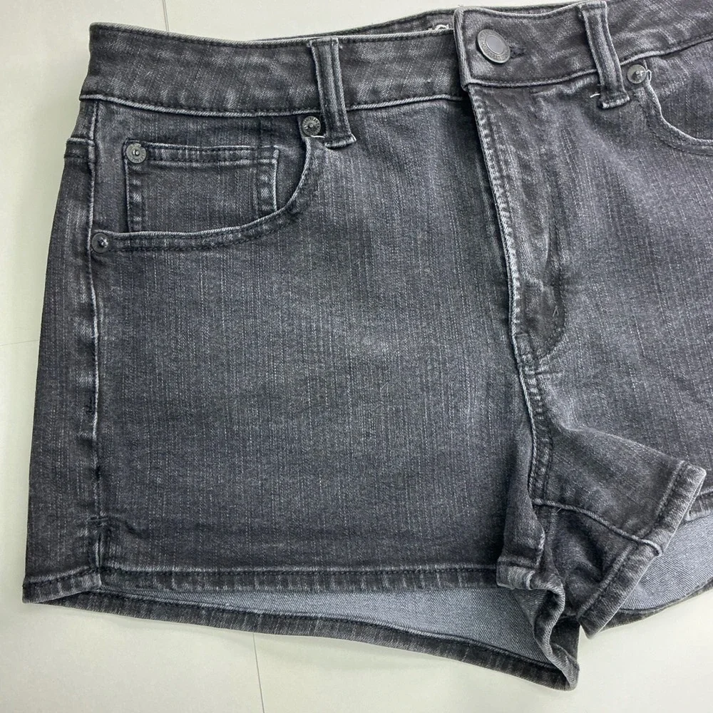 American Eagle Black Denim Hi-Rise Shortie Shorts Women 10 Super Stretch 360